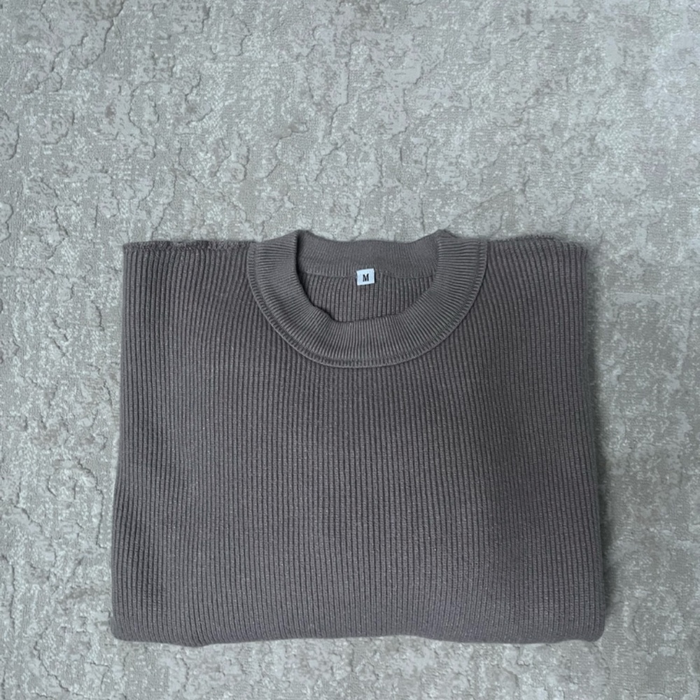 Brown Ribbed Sweater - Picture 2 of 2